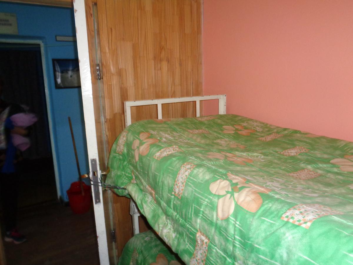 Refugio El Nico Hostel Puente del Inca Room photo